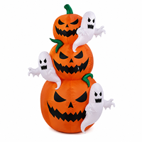 Empilement de citrouilles gonflables d'Halloween avec des fantômes |   Décoration de jardin éclairée par LED