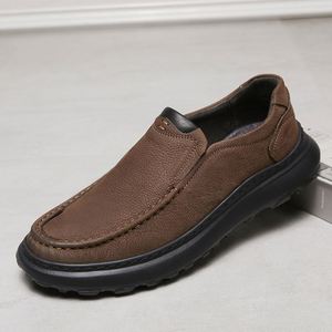 Chaussures plates extra larges pour femmes, légères, respirantes, à bout carré, pour personnes âgées, mocassins décontractés en cuir, vente en gros - Product Image 2
