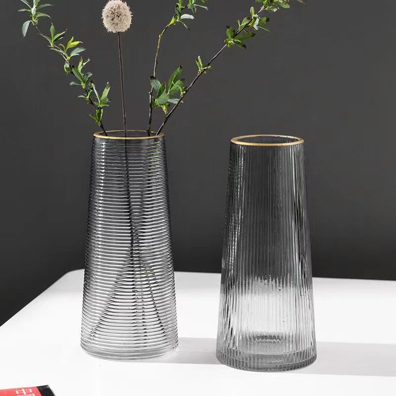 New Arrival Transparent Black High Quality Glass Vase French Style Vintage Small Flower Decoration Glass Vase Bulk Sale