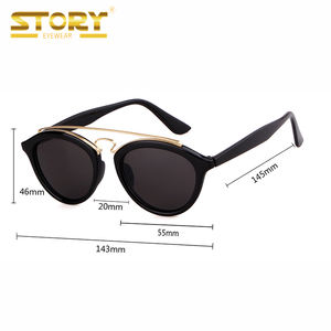 Occhiali da Sole STORY STY5651 con Montatura Ovale Vintage, Design Italiano, Doppio Ponte in Metallo e Aste Curve, per Uomo e Donna - Product Image 5