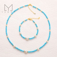 Ensemble de collier et bracelets en perles de coquillages naturels blancs et turquoise bleu, style bohème, cadeau pour elle.
