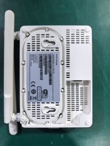 HS8145C5 ชุดอุปกรณ์เครือข่ายใยแก้วนำแสงไร้สาย ใช้ชิปเซ็ต Hua Wei Hisilicon 1GE+3FE+TEL+1USB  รองรับ WiFi 2.4G ความเร็ว 300Mbps XPON ONU - Product Image 3