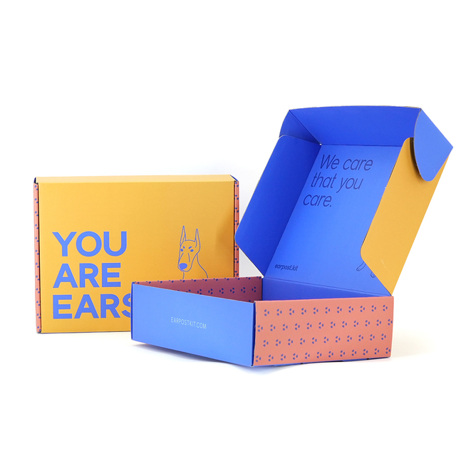 Strong Sturdy Corrugated Shipping Mailer Influencer Clothes Perfumes Cosmetics Cookies Subscription Mailer Box