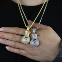 Prix d'usine Collier en laiton plaqué or avec pendentif sac d'argent signe dollar entièrement pavé de zircone cubique 3D