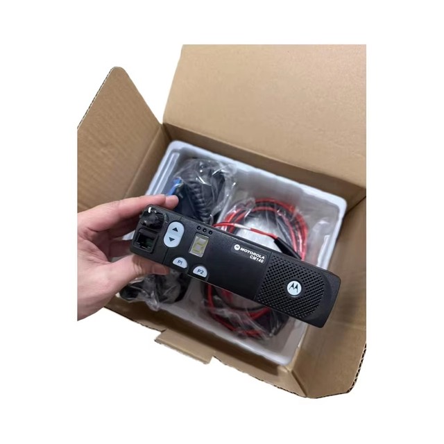 Motorola Radio Cm140 Gm3188 Digital Mobile Radio Base Station High Power Car Two-Way Radio Uhf Vhf Walkie-Talkie Long Range