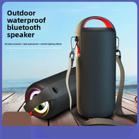 Speaker Outdoor Tahan Air IPX6 BT 5.1 Subwoofer Bass Dalam Daya Tinggi TWS Pairing Mikrofon Terintegrasi Lampu LED Baterai Tahan Lama