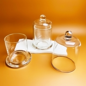 Pot à bonbons de stockage de bougie parfumée mate transparente pour décoration de la maison personnalisée avec dôme de couverture de cloche en verre - Product Image 3