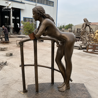 Sculpture de femme nue en bronze grandeur nature personnalisée, statue de figure féminine, décoration d'art public pour jardin extérieur, fabricant