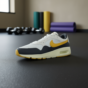 รองเท้าฟิตเนสและครอสเทรนนิ่งสำหรับผู้ชาย ยี่ห้อ Nike สี Sail/University Gold วัสดุสังเคราะห์ ชั้นในแบบตาข่าย พื้นรองเท้าด้านนอกทำจากยาง รุ่น MSS-FQ0205133 ผลิตในเวียดนาม - Product Image 2