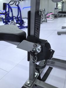 Équipement de fitness commercial durable à prix réduit : Appareil de dips assis pour la rééducation et la prévention des blessures des muscles des épaules et du dos - Product Image 6