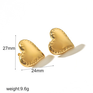 Pendientes de acero inoxidable en forma de corazón, minimalistas, dorados y plateados, para uso diario, para mujer - Product Image 4