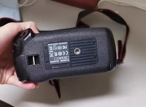 กล้องดิจิตอลขนาดใหญ่แบบ SLR รุ่น 1DX ความละเอียด 18MP ใช้เซ็นเซอร์ COMS ฟูลเฟรมแบบดั้งเดิม - Product Image 4