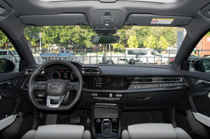 Audi A3 Sportback 35 TFSI Supre <span class=keywords><strong>Me</strong></span> Edition + Pack Luxe Select 2025 – Prix Compétitif, En Stock - Product Image 4