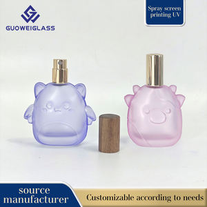 Botella de <span class=keywords><strong>Perfume</strong></span> de Vidrio de 30 ml, Multicolor, Personalizable, con Diseño de Monstruo Adorable, Pulverizador y Diseño Serigrafiado - Product Image 2