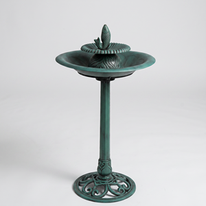 <span class=keywords><strong>Fontaine</strong></span> d'eau extérieure <span class=keywords><strong>solaire</strong></span> en résine écologique, résistante aux intempéries, avec sculpture de oiseaux et de poissons sautant sur piédestal vert antique - Product Image 1