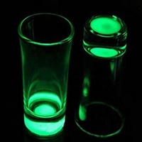 Accessoires de fête Verre à boire en gros Verre à shot LED lumineux en forme de balle