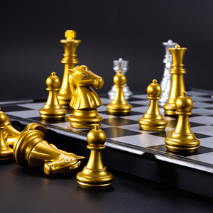Juego de ajedrez medievales con ajedrez de alta calidad, 32 piezas de ajedrez de oro y plata, juego de mesa magnético, szachy - Product Image 2