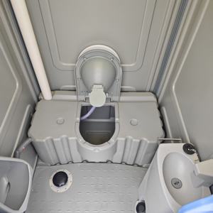 Toilettes portables en matériau HDPE, salles de bain portables, chantier de construction, WC chimique pliable, toilettes mobiles en plastique bleu - Product Image 1