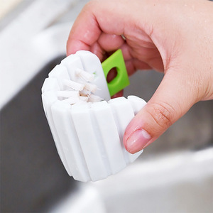 Vegetable Brush Set Potato Scrubber Eco-Friendly Soft Bristles Multi-Functional Flexible Bendable Cleaning Tool Carrot Pattern - Product Image 3