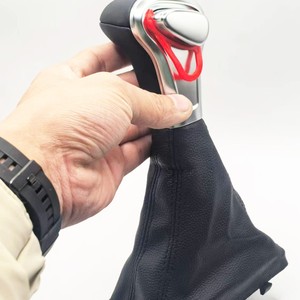 Palanca de Cambios Automática para Audi A4L, Diseño Ergonómico en Cuero Negro - Product Image 2