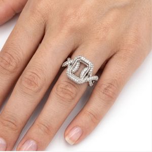 Monture de bague semi-montée en or massif 18 carats avec halo taille émeraude, bande pavée torsadée croisée unique, pour fiançailles, MOQ 1 pièce - Product Image 4