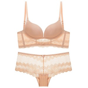ชุดชั้นในไร้สายแบบใหม่ทรงตัวยู พร้อมกางเกงในเซ็กซี่ สีพื้น ชุดบราและกางเกงในสำหรับผู้หญิง - Product Image 5