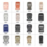 Sangle réglable à dégagement rapide en sangle noire recyclée avec logo et couleurs personnalisées, boucle latérale en plastique