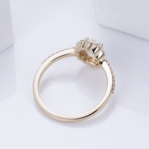 Anillo de diamantes con corte cojín de oro amarillo de 14 quilates Messi Jewelry MSR-1370 para mujer - Product Image 3