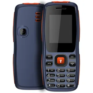 OEM السعر المنخفض هواتف محمولة 1.8 بوصة الكلاسيكية تصميم لوحة المفاتيح الهواتف المحمولة بسيط استخدام مع الشعلة كاميرا 2G GSM يدوي