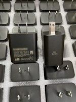 Adaptateur universel de charge rapide Type-C PD 25W/45W/65W pour chargeur de téléphone portable EU/US/UK Fabriqué en Chine