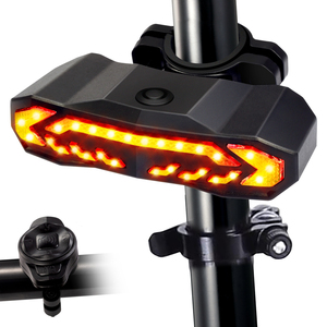 Venta al por mayor Ventas Directas IP65 Impermeable Freno Inteligente USB Recargable bicicleta luz trasera alarma remota luz led para bicicleta - Product Image 1