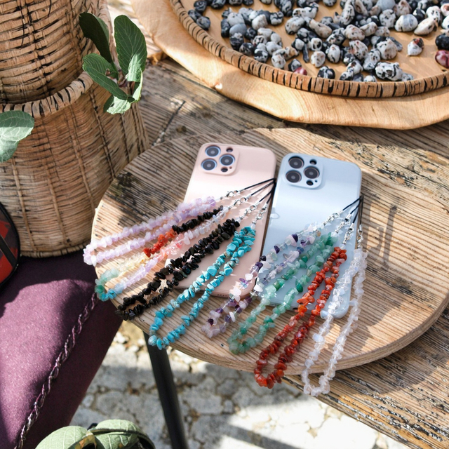 Anti Lost Natural Crushed Stone Mobile Phone Strap Universal Wrist Lanyard Keychain with Beaded Stones Stylish Cellphone Chain