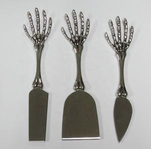 ユニークなスケルトンハンド亜鉛合金キッチンナイフセット (3ピース)-家庭用 & パーティー装飾用の創造的なチーズ切削工具 - Product Image 2