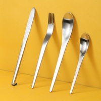 Ensemble de couverts en acier inoxydable 304 mat, couteau à steak, fourchette de table, cuillère à dessert, cuillère à thé pour la maison, la cuisine, la table