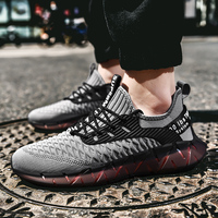 Chaussures de course décontractées en maille respirante, baskets de sport à lacets, tendance mode, légères et souples, printemps-été, taille 38-46 pour hommes