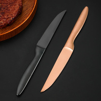 Hochwertiges Edelstahl-Steakmesser mit Wellenschliff, Goldfarbenes Küchenmesser, Tafelmesser aus Metall