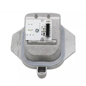 8U0941475B 8U0941475C Unidad de módulo de control de faros DRL Fuente de luz de circulación diurna con disipador de calor para Audi Q3 15-18 - Product Image 1