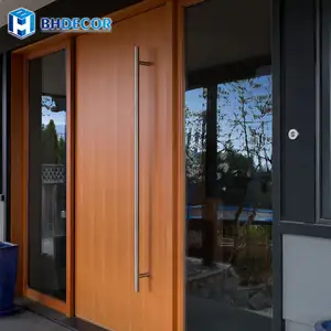 最新デザイン耐火フラッシュデザインウッドシーシャム木製スイングマンションパティオ玄関ドアモダンエクステリアフロントエントリードア