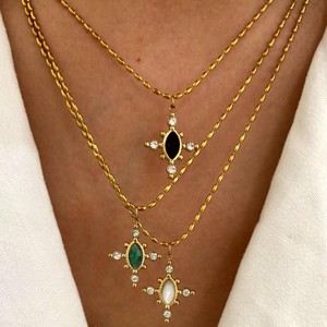 <span class=keywords><strong>Collier</strong></span> pendentif croix en acier inoxydable plaqué or 18 carats avec agate noire et coquille blanche, étanche, nouveau modèle Yf6399 - Product Image 2