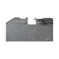Carreaux de sol carrés en nylon PE recyclé ignifugé moderne et écologique Carreaux de moquette Bureau Modulaire Tapis à boucle Maison Hôtels Cuisines