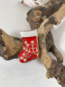 Mini Pinza de Pelo Navideña con Diseño de Santa Claus, Medias Navideñas, Aloe Vera y Perlas de Imitación, Pequeña Pinza de Tiburón para Niñas, Accesorios Decorativos para el Cabello de Navidad - Product Image 4