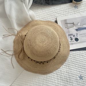 Haute qualité disquette paille <span class=keywords><strong>Panama</strong></span> chapeau fait à la main raphia pêcheur chapeau <span class=keywords><strong>de</strong></span> soleil pour la Protection solaire quotidienne <span class=keywords><strong>d</strong></span>écontracté Style ethnique pour la plage - Product Image 2