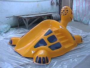 Tobogán acuático de piscina de fibra de vidrio con forma de tortuga (ZC/KT/) para uso en interiores y exteriores - Product Image 2