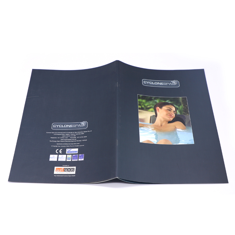 Custom 2022 full color glossy cover cheap brochures catalogue printing