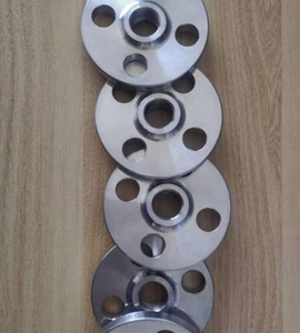 Brides en acier inoxydable de haute précision fabriquées en Chine pour les systèmes de pipelines industriels - Product Image 4