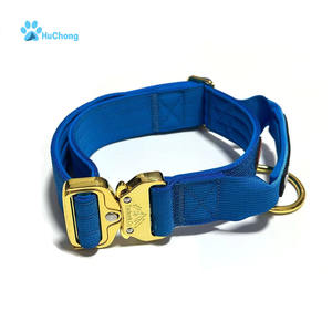 Collare per Cani K9 Tattico in Nylon Confortevole, Regolabile, Imbottito in Neoprene Morbido, con Fibbia in Metallo Incisa Oro - Product Image 1