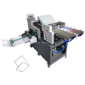 Máquina plegadora de papel de folletos manuales de instrucciones automáticas de 4 placas de peines
