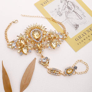 2022 लक्जरी डिजाइनर ग्रीष्मकालीन समुद्र तट ऊपर क्रिस्टल रंग पैर की चेन महिला सेक्सी पैर की अंगुली की अंगूठी और सिंगल आउटलेट ग्रीष्मकालीन गहने - Product Image 3