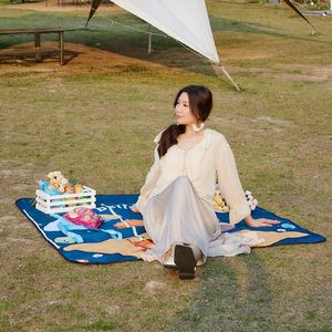 ผ้าปูปิกนิกอ๊อกซ์ฟอร์ดกันความชื้น กันน้ำ หนาพิเศษ พกพาสะดวก สำหรับเดินทาง ท่องเที่ยว แคมป์ปิ้ง  ลายพิมพ์ตามสั่ง - Product Image 2