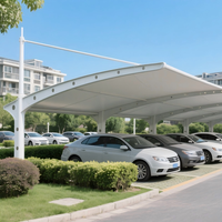 Abri de stationnement extérieur en membrane, structure en membrane sur mesure pour parking de villa